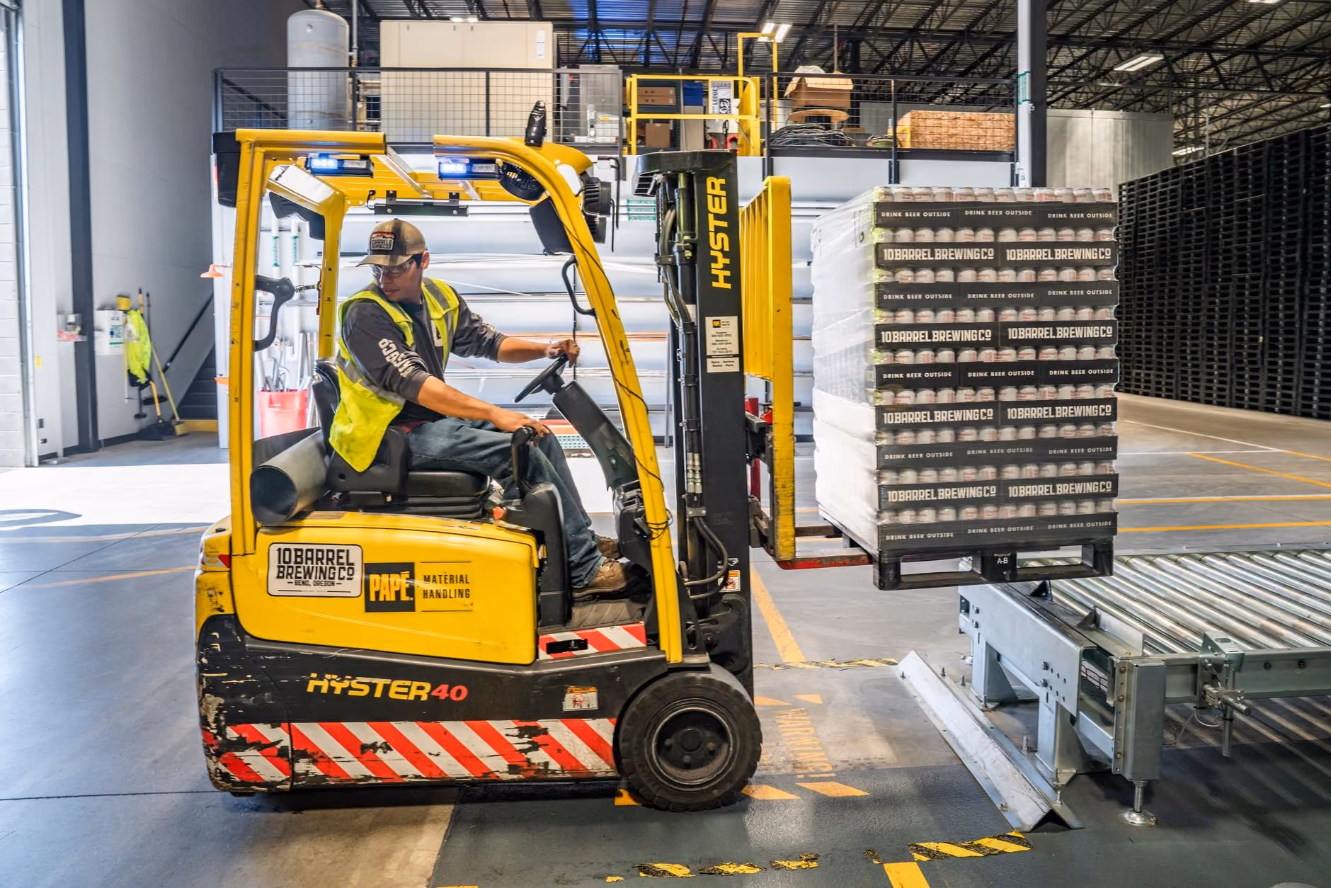 Warehouse & Logistics